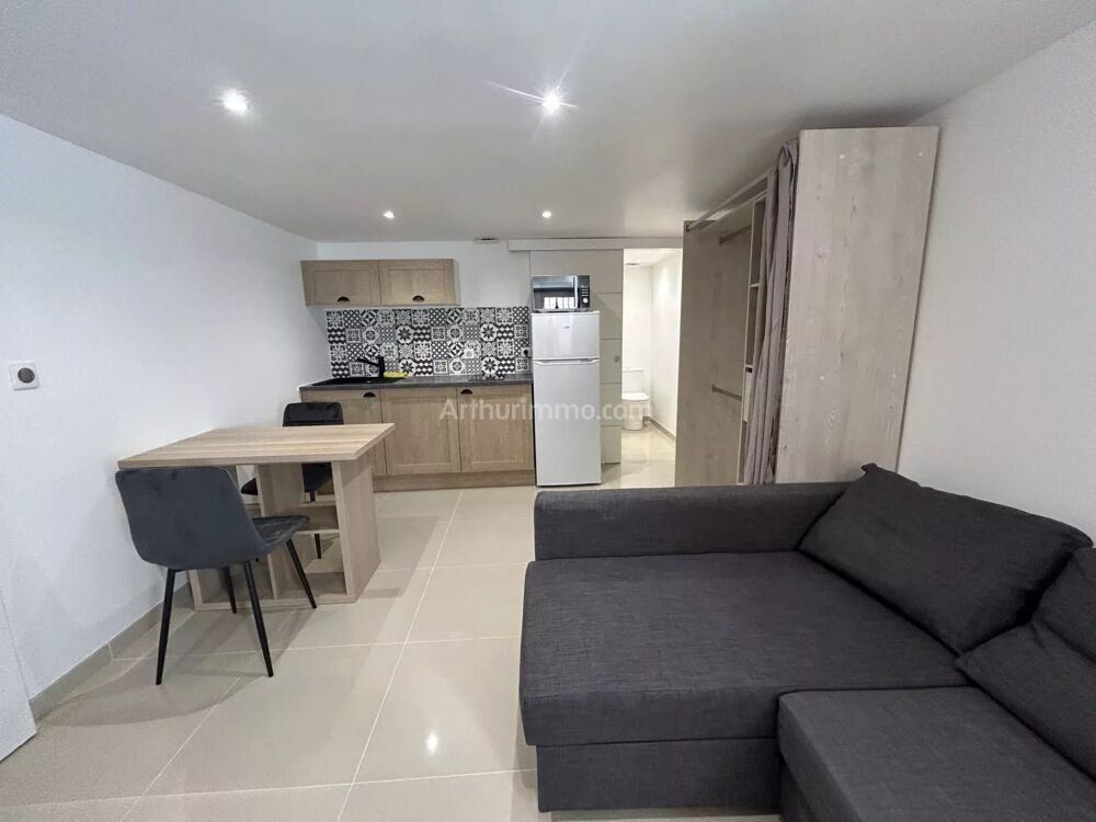 Location Appartement STUDIO MEUBLE Aubagne