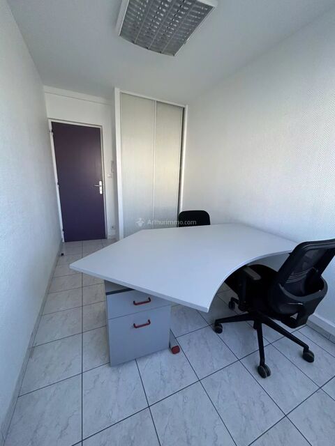   BUREAU 11 M² - COWORKING 