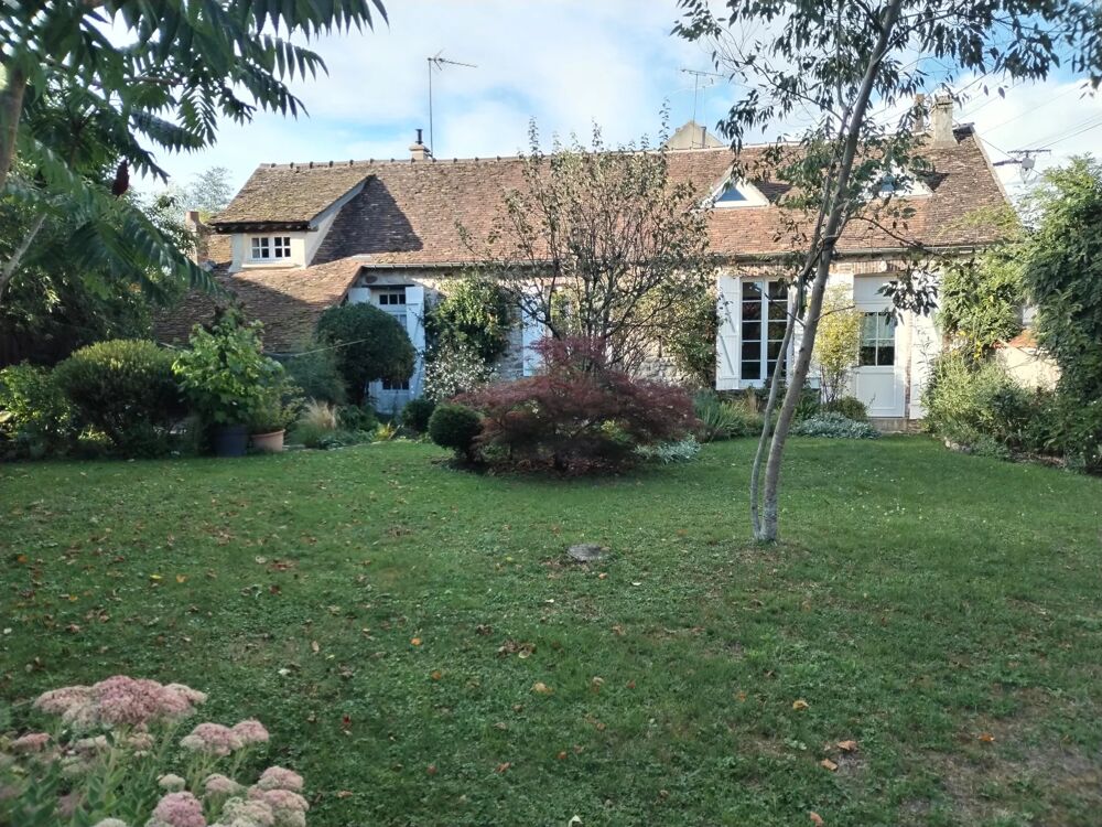 Vente Maison MAISON DE VILLAGE COUP DE CŒUR DANS UN ENVIRONNEMENT PAISIBLE Villebéon