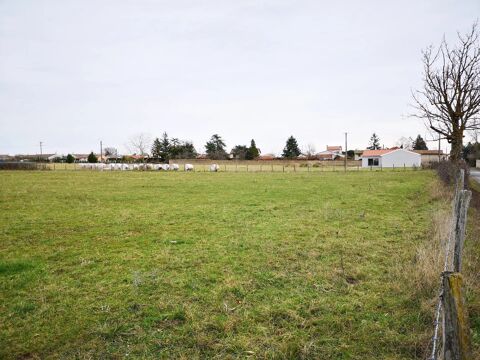 A saisir magnifique terrain constructible 29000 Sainte-Agathe-la-Bouteresse (42130)