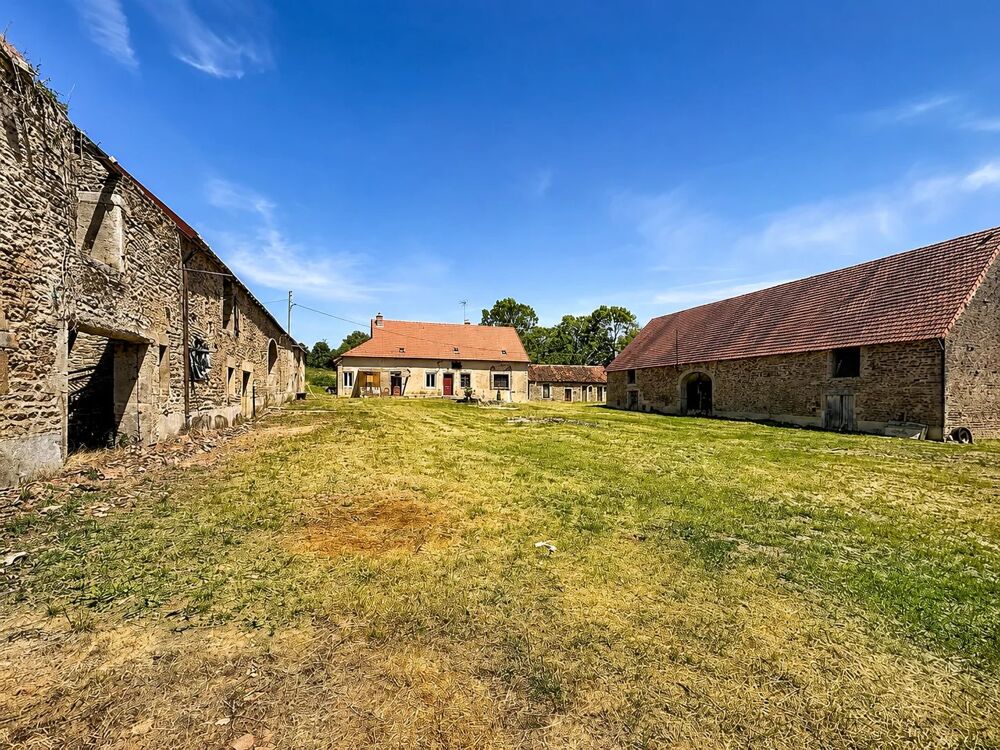 Vente Maison En exclusivité , ancien corps de ferme à rénover Diancey