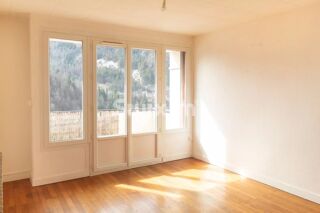 Appartement à louer 4 pièces 67 m²