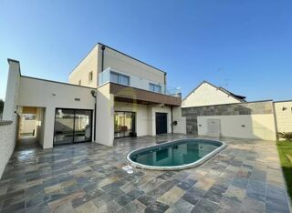  Villa à vendre 5 pièces 150 m²