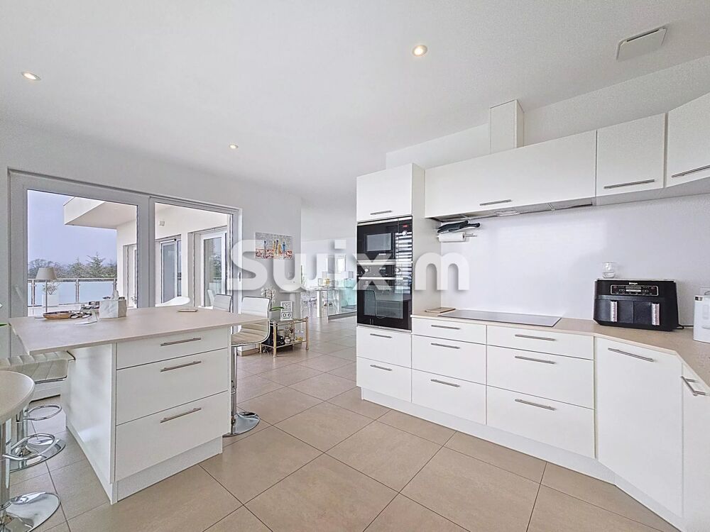 � vendre  Villa Grilly (01220)