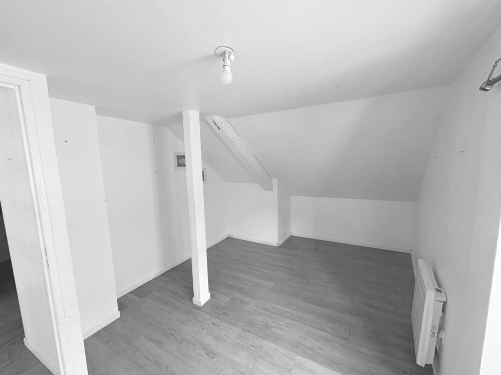 Appartement duplex  Dernier étage  67 m² - Centre ville Monest