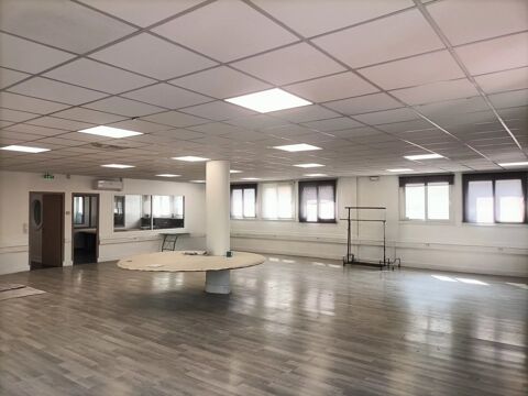 IVRY-SUR-SEINE BUREAUX OU ACTIVIT&Eacute;S 275 M&sup2; 5860 94200 Ivry-sur-seine