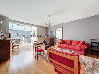  Maison � vendre 7 pi�ces 213 m�