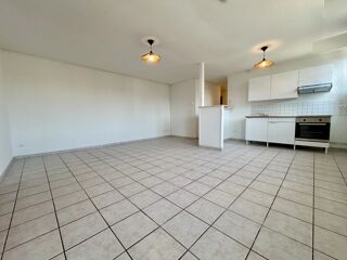  Appartement � louer 4 pi�ces 73 m�