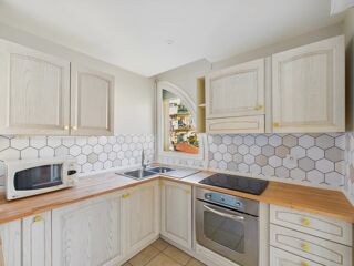 Appartement à louer 2 pièces 55 m²