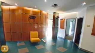  Immeuble � vendre 15 + pi�ces 875 m�