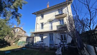  Immeuble  vendre 9 pices 229 m