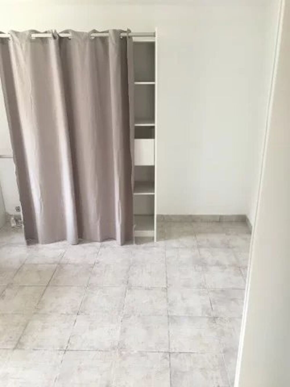 Location Appartement Studio meublé de 25m² à la madeleine Nice