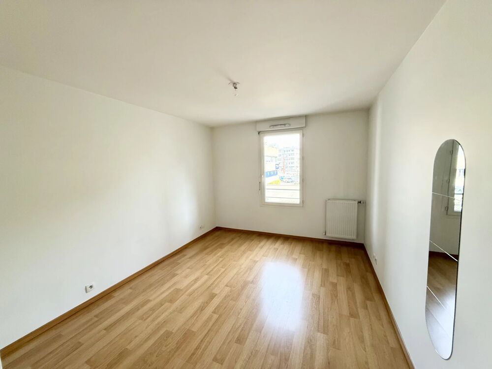 Location Appartement Grand T2 avec terrasse à Eybens Eybens