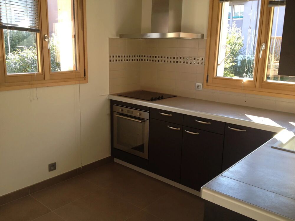Location Appartement Studio 1er étage - SALLANCHES (Centre Ville) - 25 m² Sallanches