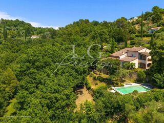  Maison � vendre 6 pi�ces 245 m�