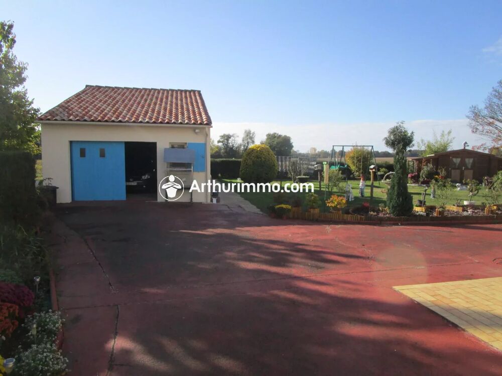 Vente Maison MATHA - 1500 m CENTRE VILLE Matha