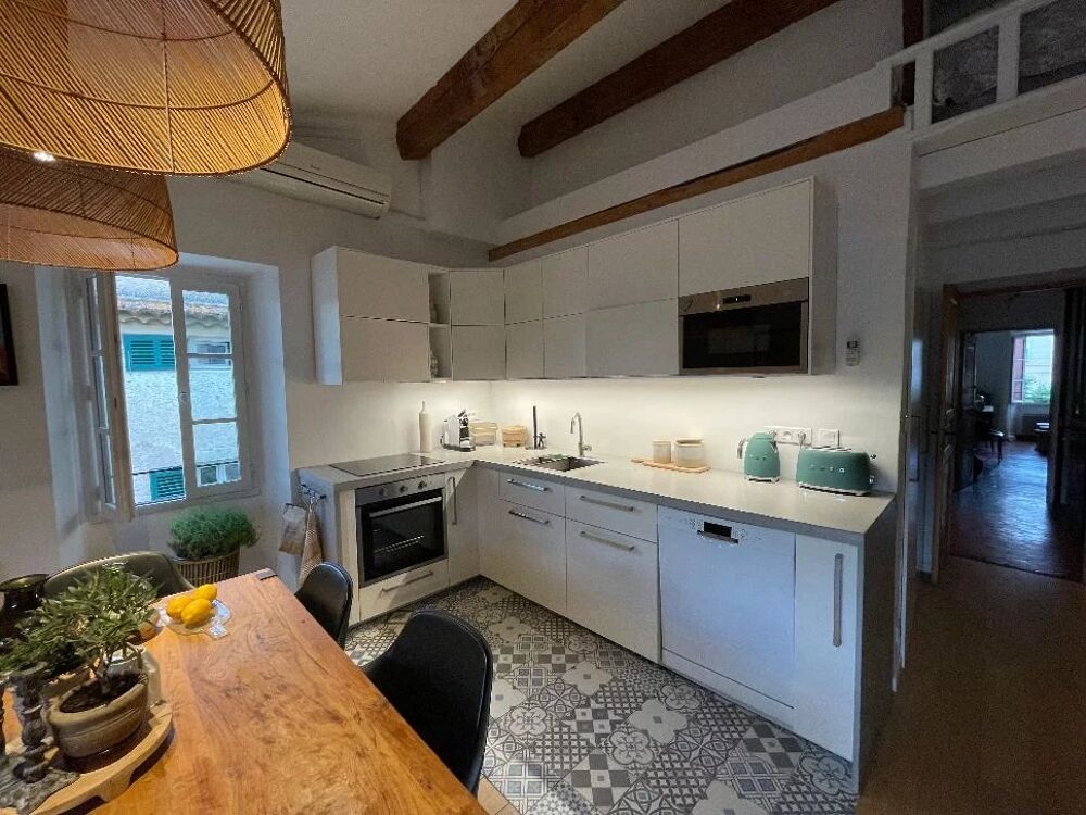Location Maison Cinq pièces de 120m² avec roof top et dressing Valbonne