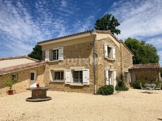  Maison � vendre 6 pi�ces 205 m�