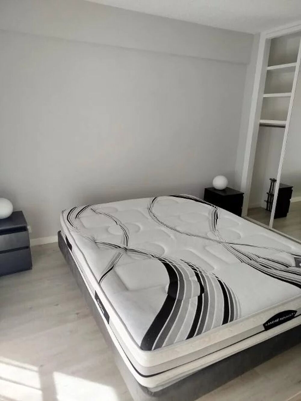 Location Appartement Charmant trois pièces de 65m² avec balcon Cagnes-sur-mer