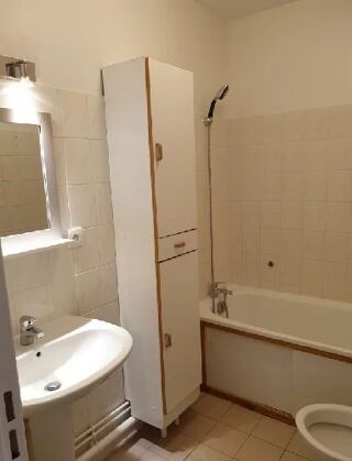  Appartement à louer 1 pièce 32 m²