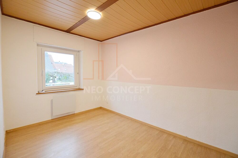 Location Appartement -- Spacieux 3 pièces avec terrasse de 55m² -- Preuschdorf