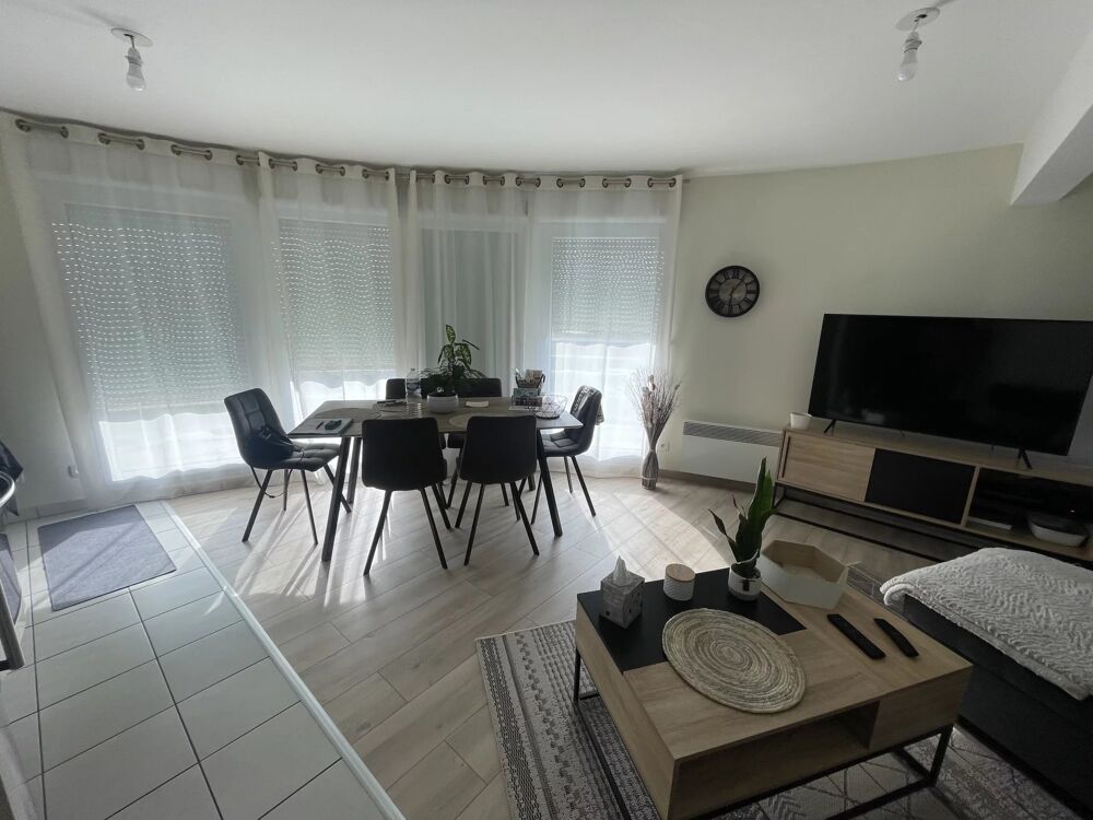 Location Appartement A SAINT QUENTIN - Proximité champs Elysée Saint-quentin