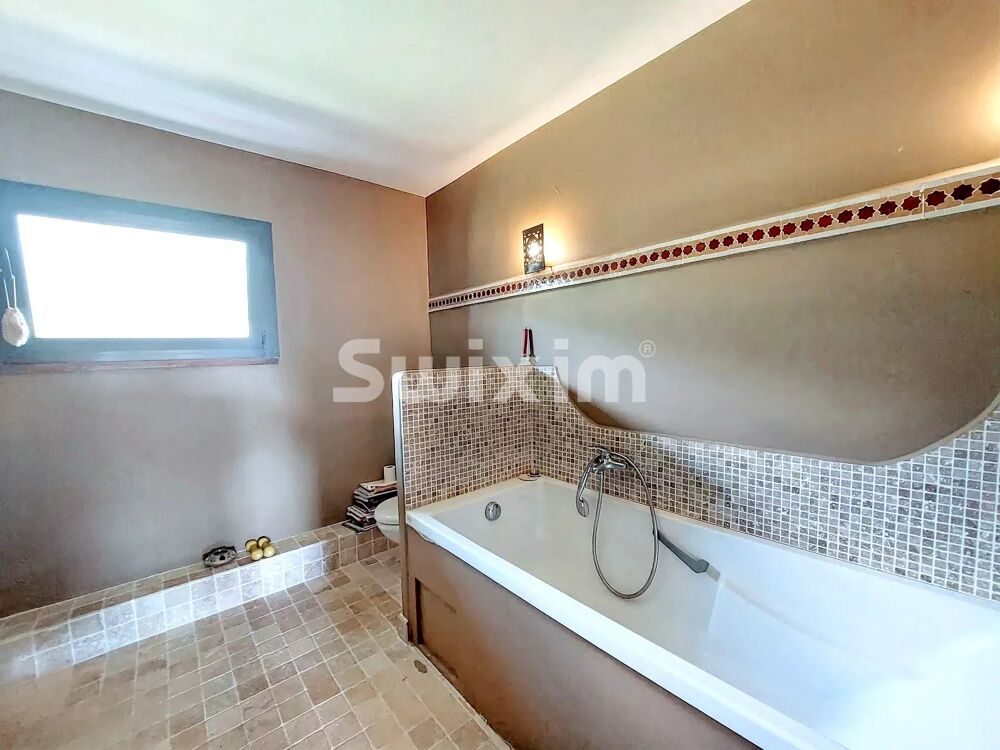 � vendre  Maison Divonne-les-Bains (01220)