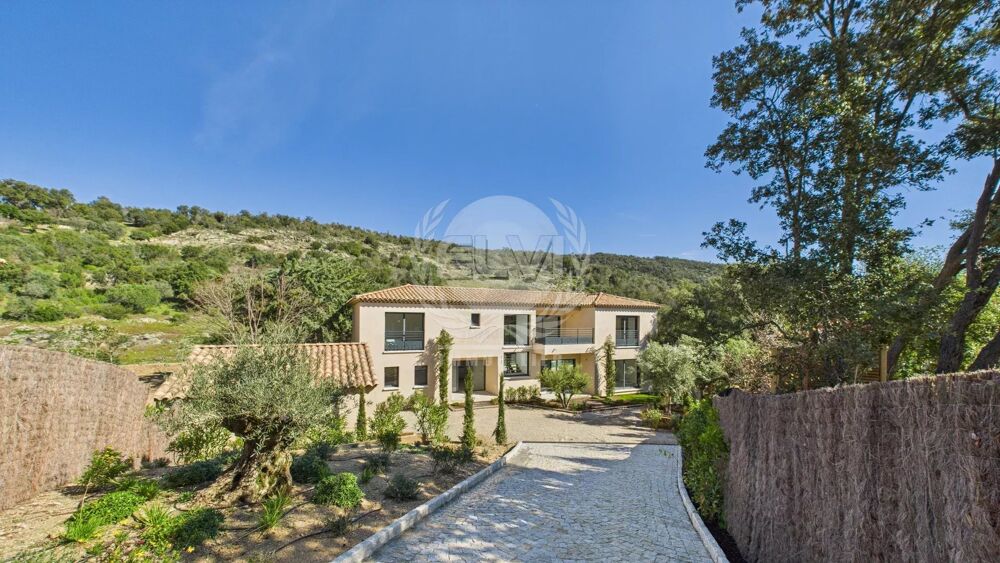 Superbe villa neuve à Plan de la Tour