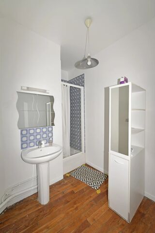  Appartement à louer 2 pièces 47 m²