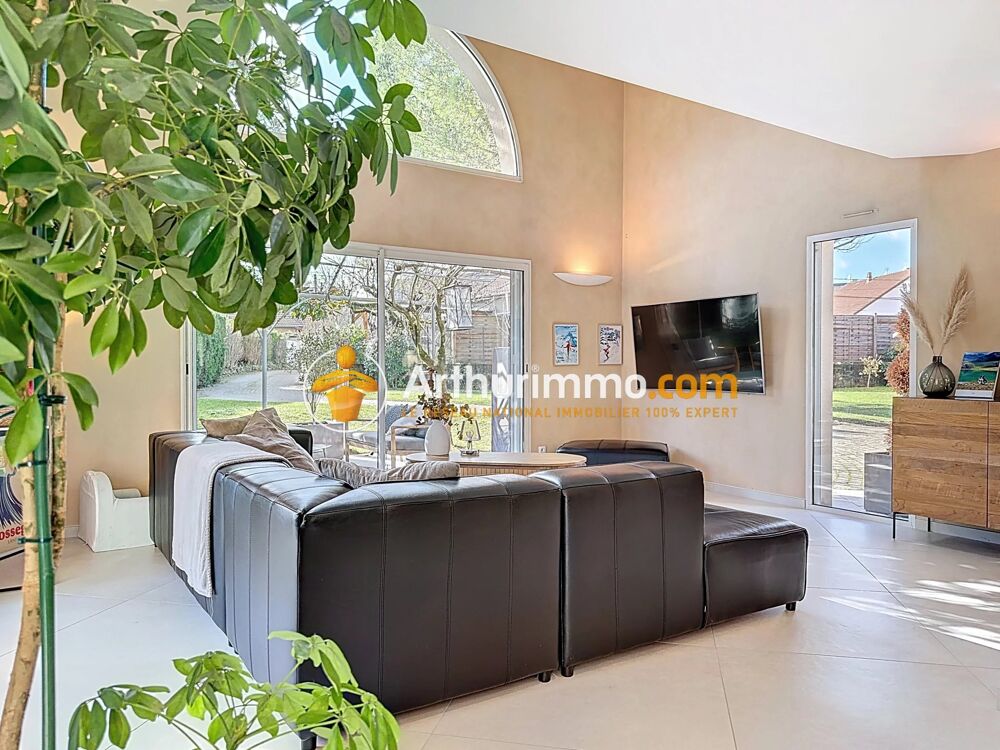 Vente Maison Maison familiale de 165 m² avec jardin – Bourgoin-Jallieu Bourgoin-jallieu