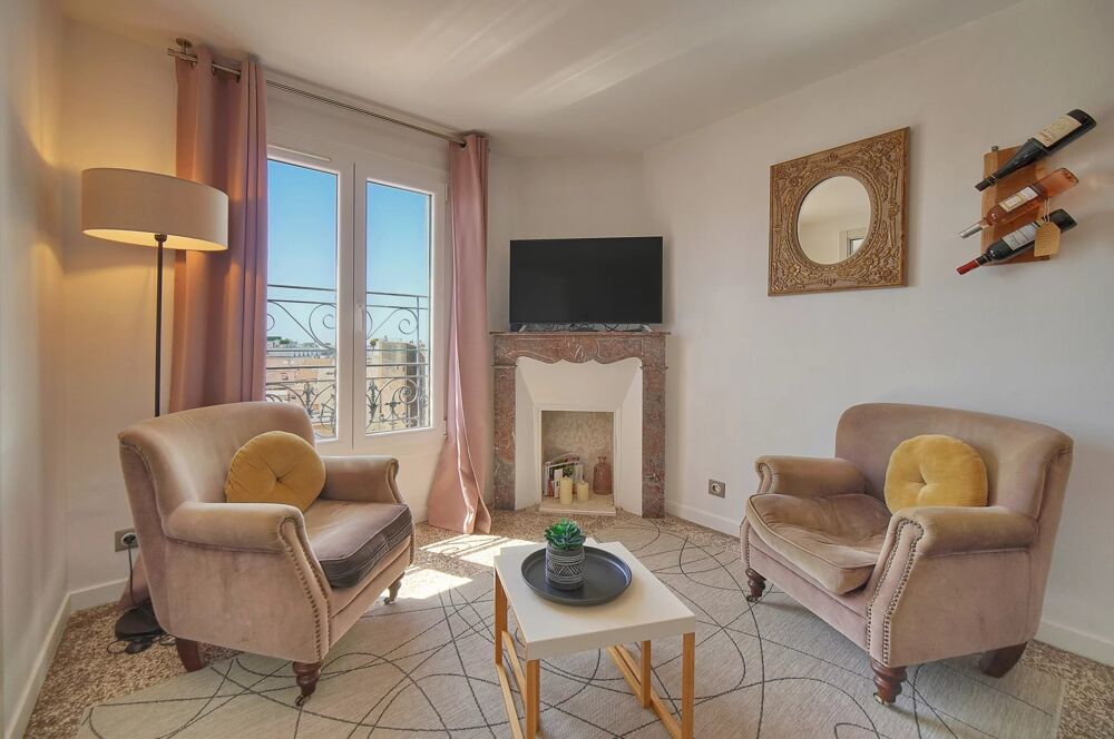 Vente Appartement Appartement 3 pièces au calme, dernier étage en plein centre de Cannes