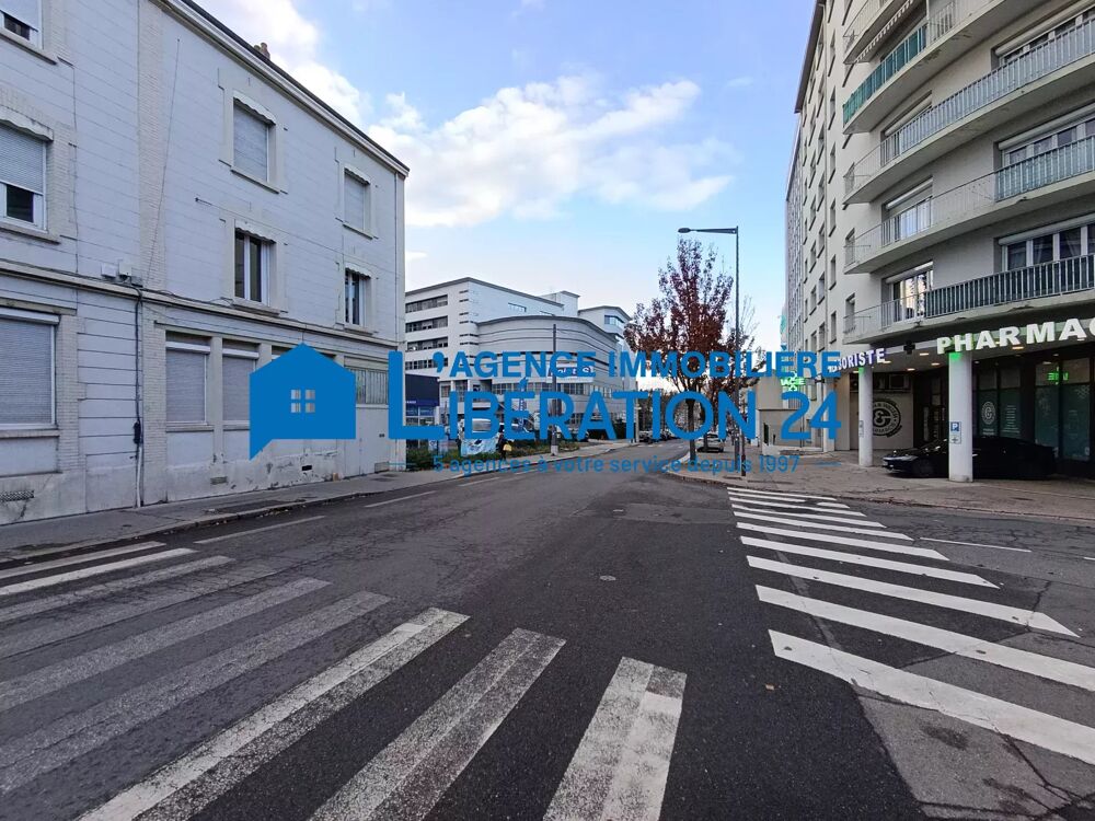Vente Parking/Garage Garage/Dépôt  environ 40m² Saint-Étienne