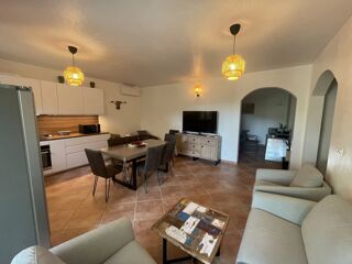  Villa à vendre 8 pièces 184 m²