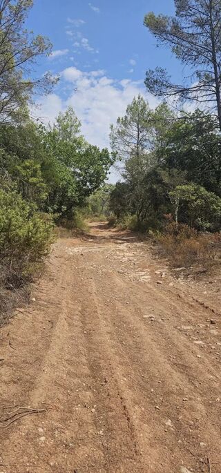 Vente Terrain Terrain non constructible à vendre à Cabasse Cabasse