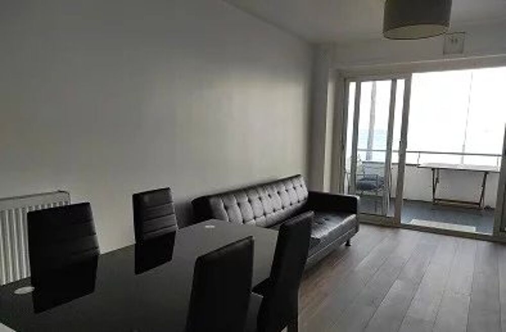 Location Appartement Ce deux pièces de 45m² avec terrasse vue mer panoramique Juan-les-pins