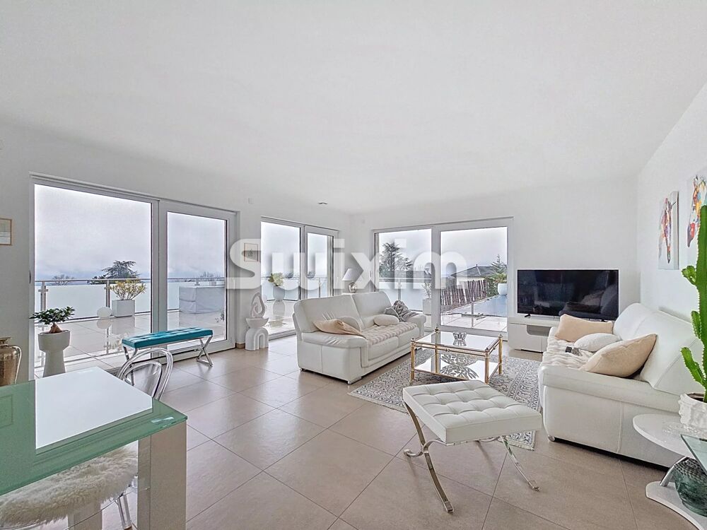 � vendre  Villa Grilly (01220)