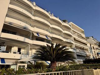 Vente Appartement CANNES VENTE APPARTEMENT 2P Croisette Cannes