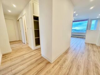  Appartement à louer 3 pièces 88 m²
