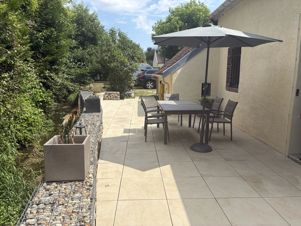 EXCLUSIVITÉ - MAISON 5 CHAMBRES. TERRAIN 549 M²
