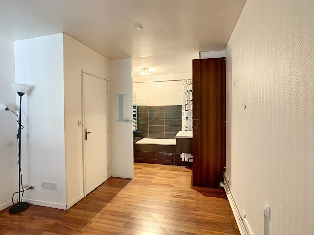 Vente Appartement PARIS 17 - GUY MOQUET - 2 PIECES - ASCENSEUR - CAVE Paris 17