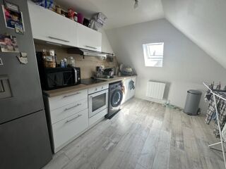  Appartement à louer 2 pièces 61 m²