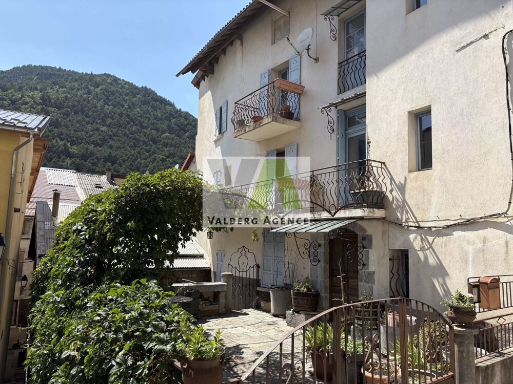 Vente Maison Grande maison à rénover Guillaumes