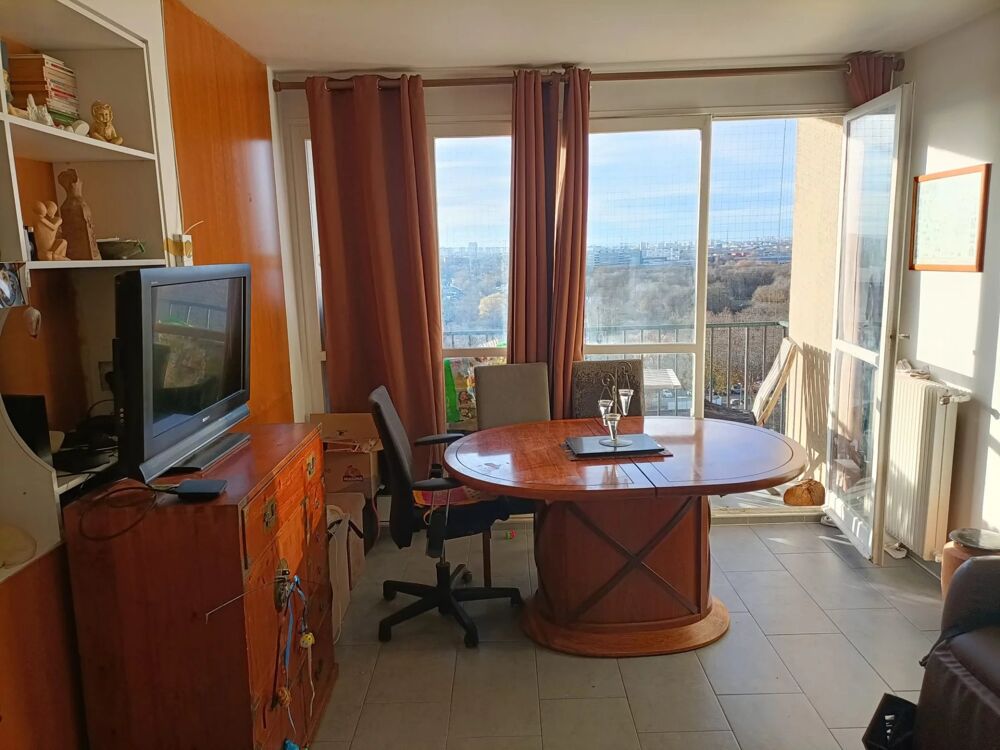 VILLENEUVE-LA-GARENNE, 2 PIÈCES AVEC VUE PANORAMIQUE VENTE EN VI