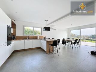  Villa � vendre 5 pi�ces 1 m�