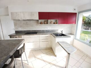  Maison à vendre 8 pièces 241 m²