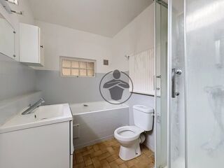  Appartement à louer 3 pièces 56 m²