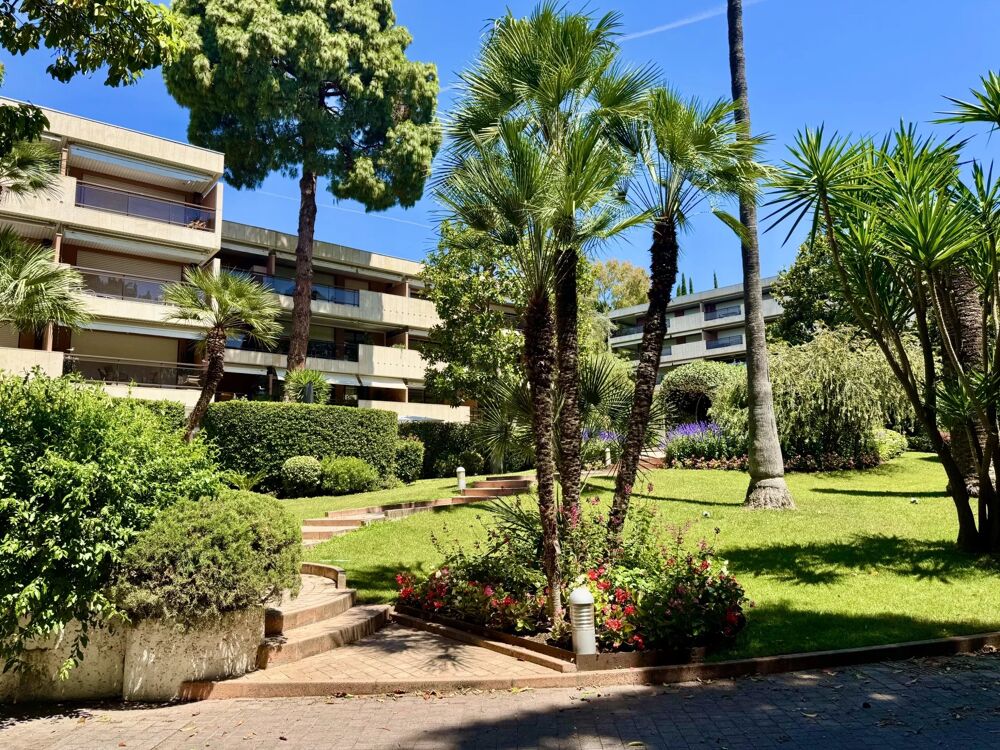 Cannes Vente 2 pièces proche Rue d'Antibes