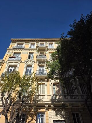  Appartement � vendre 4 pi�ces 119 m�