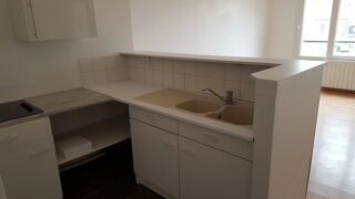  Appartement à louer 3 pièces 51 m²
