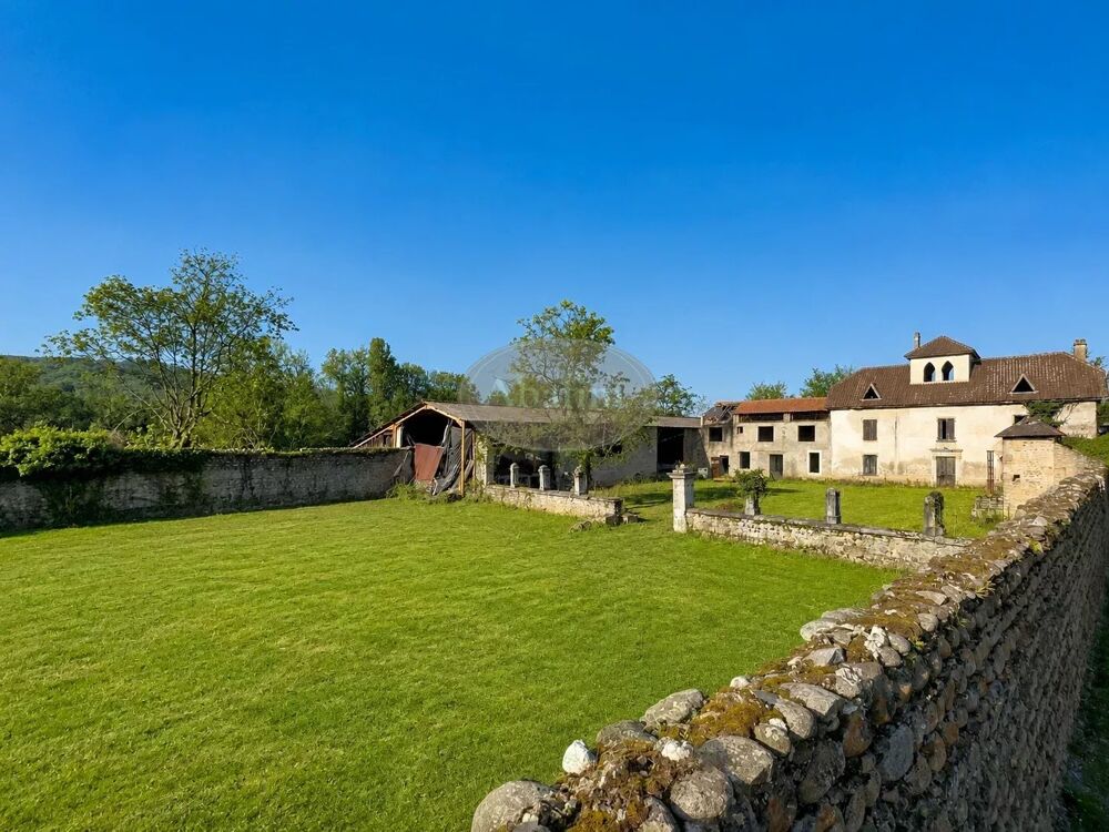 Propriété de caractère 1.7ha